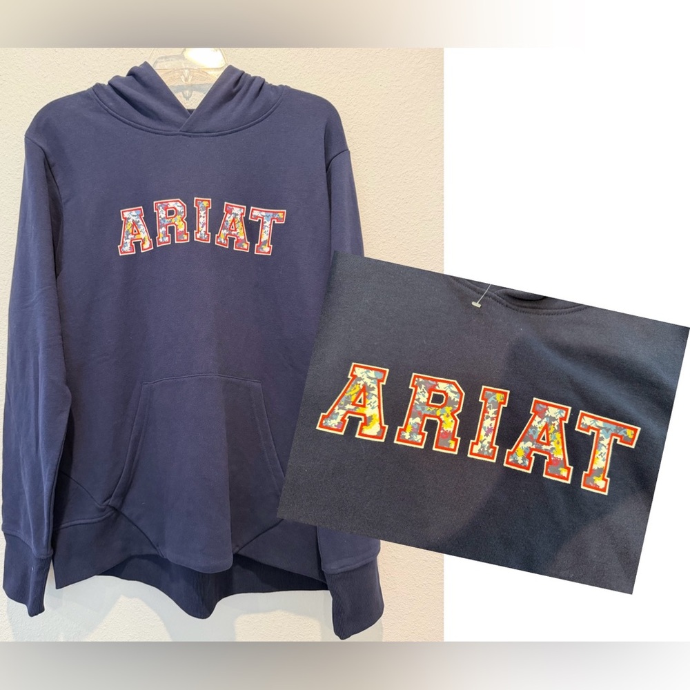 Ariat REAL Hoodie Floral Spell Out Logo Navy Blue NWOT Women’s Pullover Soft